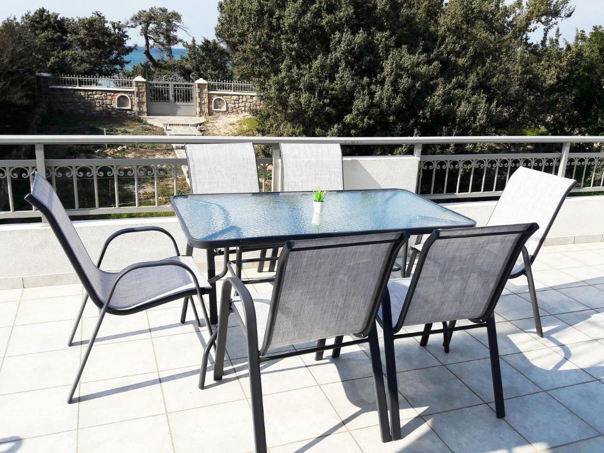 Elafonisos: Two Storey House On The Sea Front 외부 사진