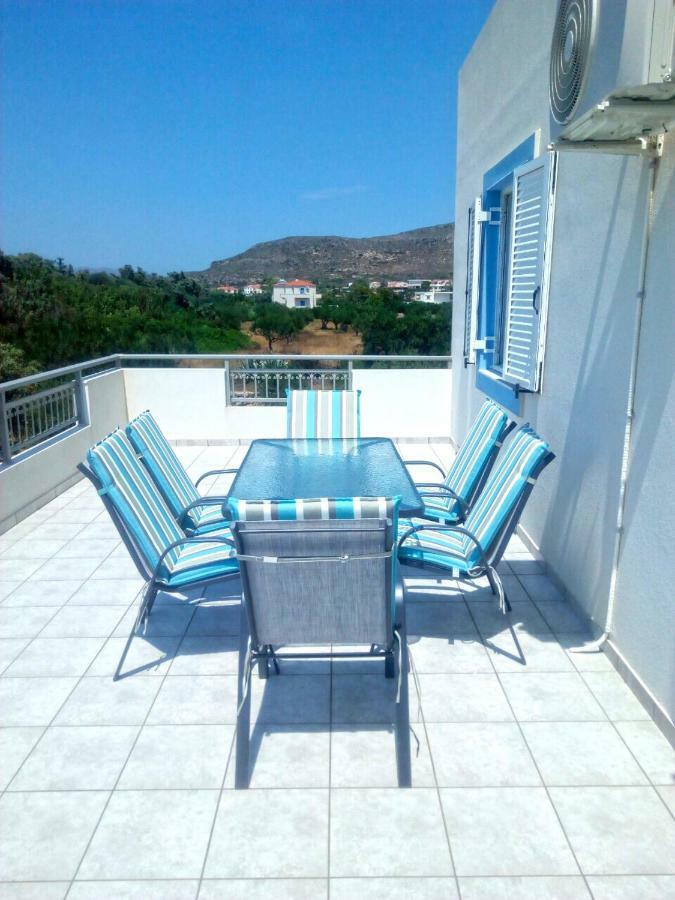 Elafonisos: Two Storey House On The Sea Front 외부 사진
